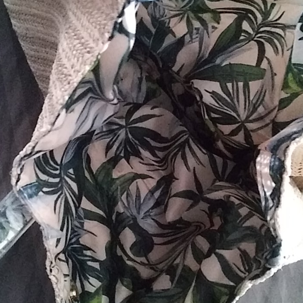 Purse - Picture 3 of 3